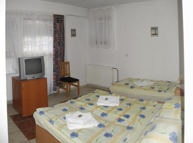 Nadix Panzio Bed & Breakfast Debreţin Cameră foto